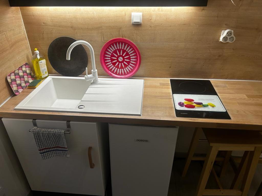 Studio Numero 3 Villeneuve-les-Avignon Luaran gambar